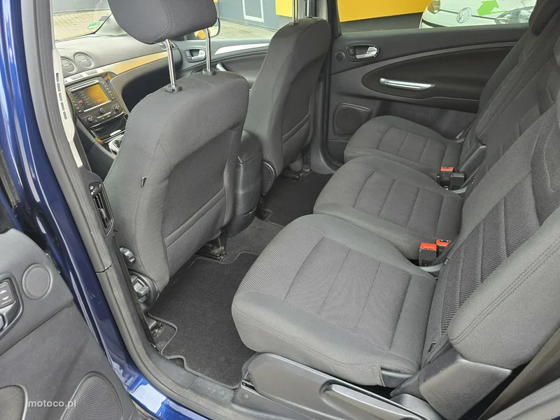 Ford S-Max I 13