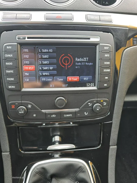Ford S-Max I 21