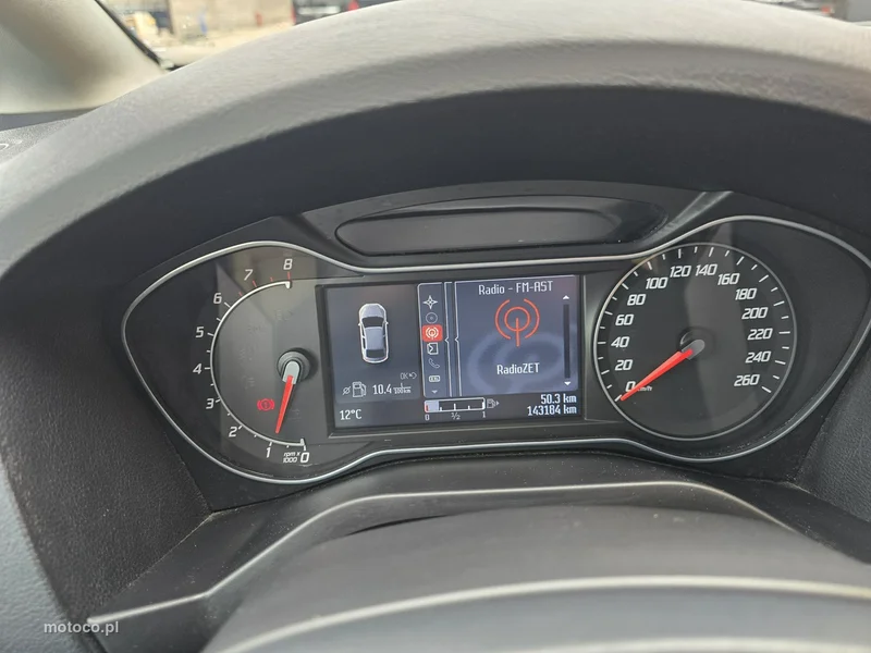 Ford S-Max I 22