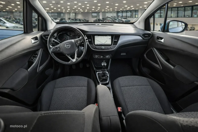 Opel Crossland X 6