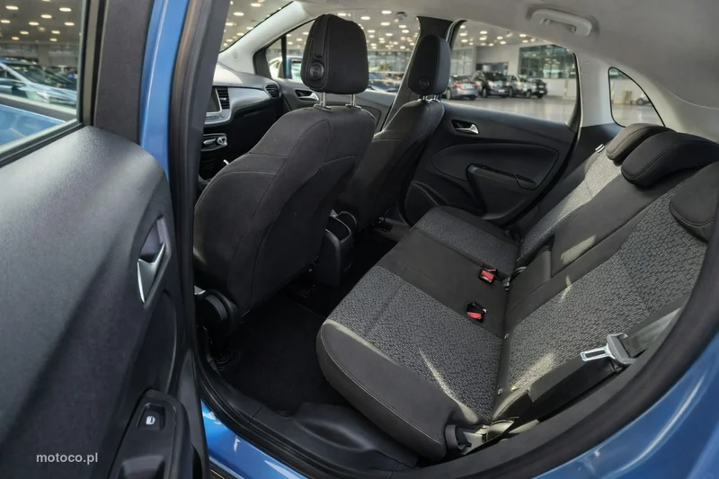 Opel Crossland X 8