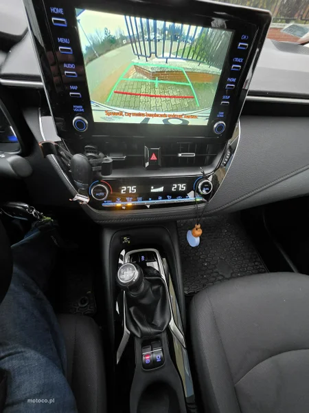 Toyota Corolla E210 13