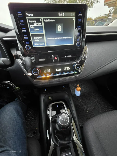 Toyota Corolla E210 16