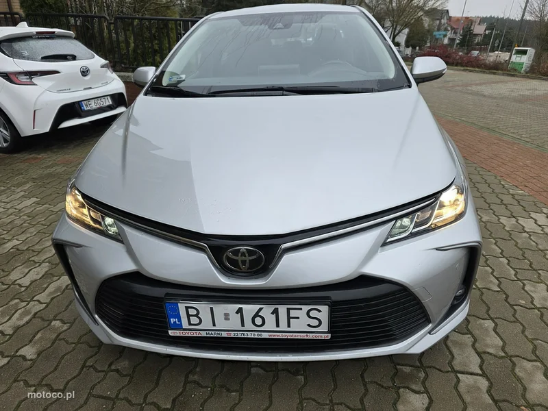 Toyota Corolla E210 26