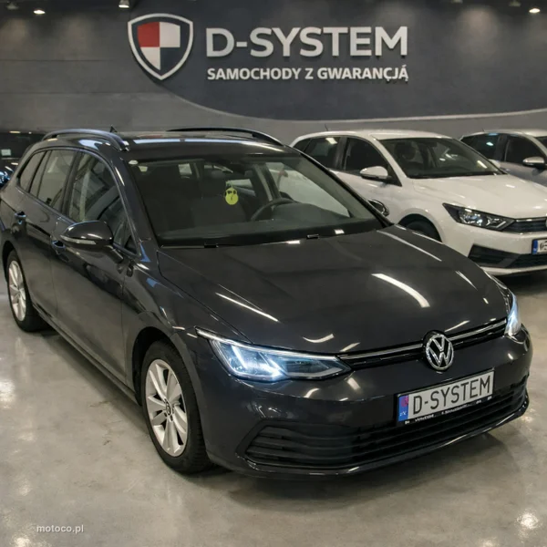Volkswagen Golf VIII 13