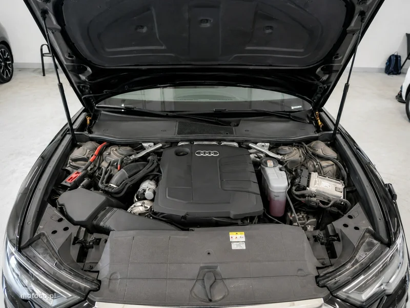 Audi A6 C8 14
