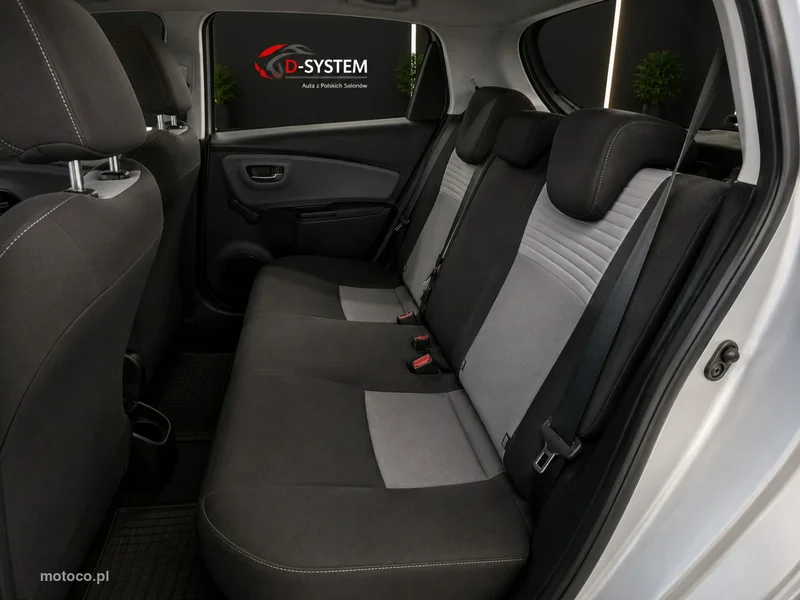 Toyota Yaris XP130 7