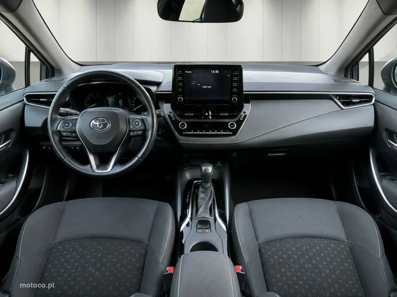 Toyota Corolla E210 22