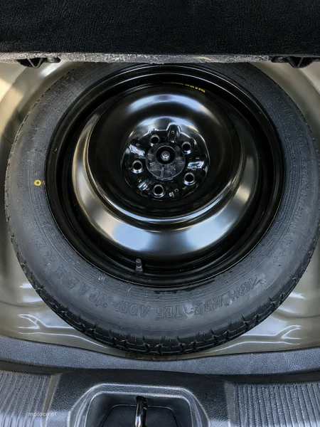 Toyota Camry XV70 13