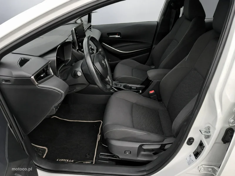 Toyota Corolla E210 4