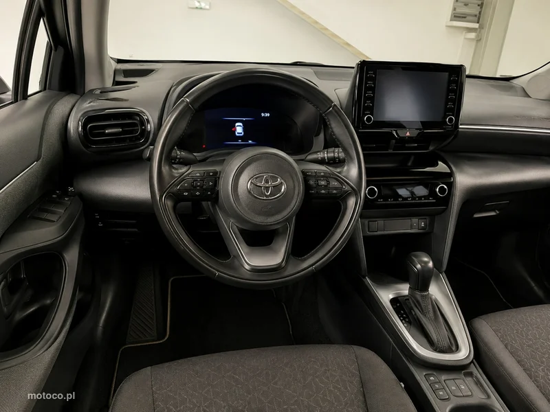 Toyota Yaris Cross XP210 7