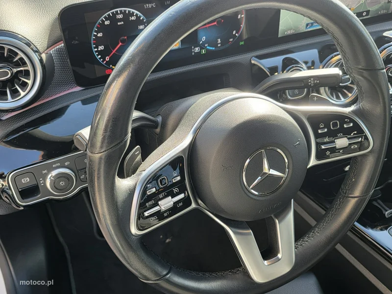 Mercedes-Benz Klasa A W177 A 200 22