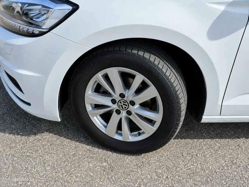 Volkswagen Touran 5T 14