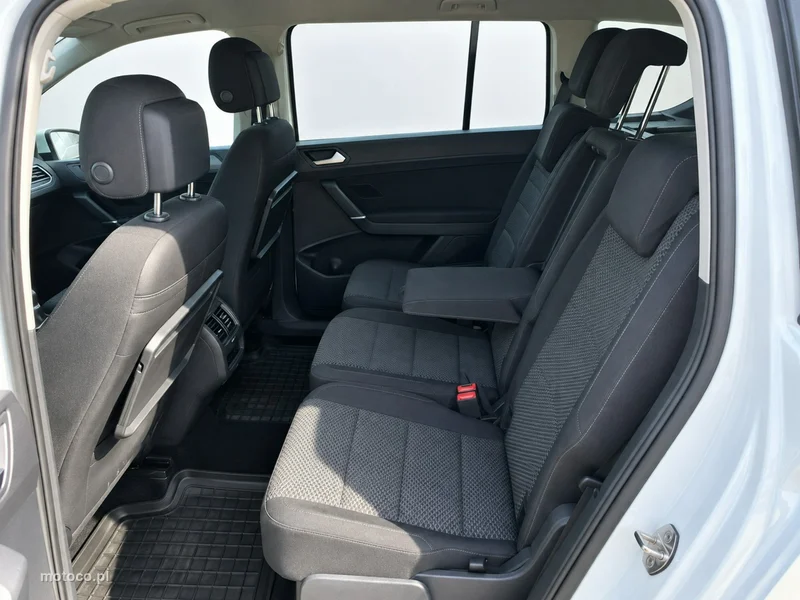 Volkswagen Touran 5T 7