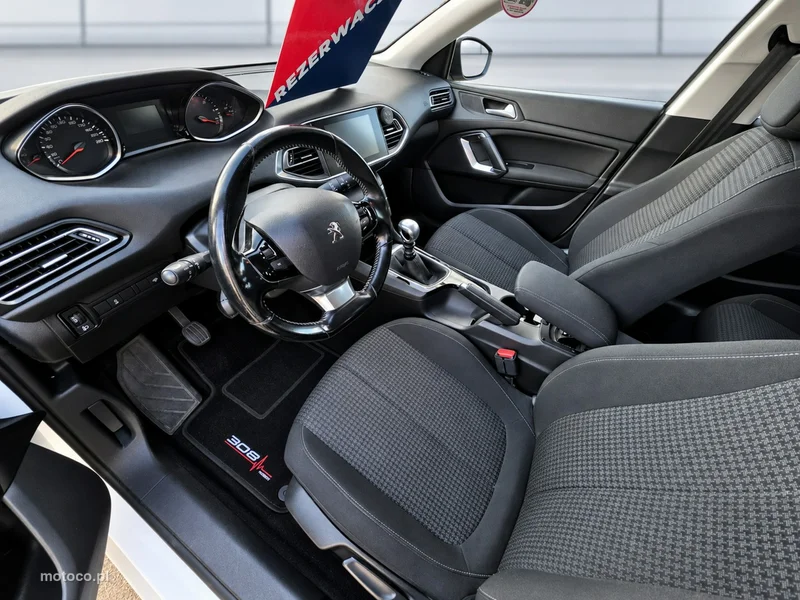 Peugeot 308 14