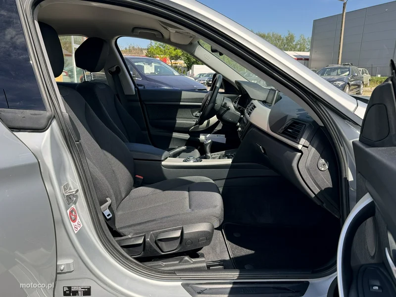 BMW Seria 3 F30 3GT 20