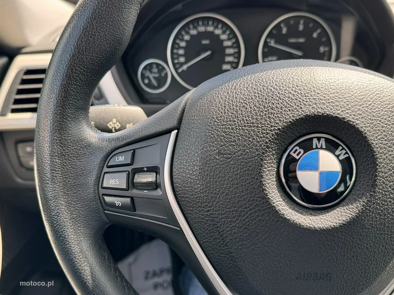 BMW Seria 3 F30 3GT 28
