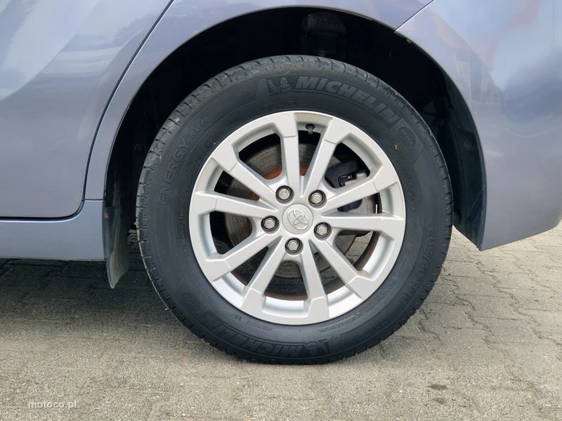 Toyota Verso 14