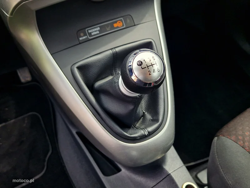 Toyota Verso 29