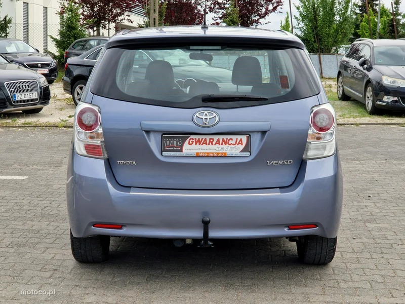Toyota Verso 6