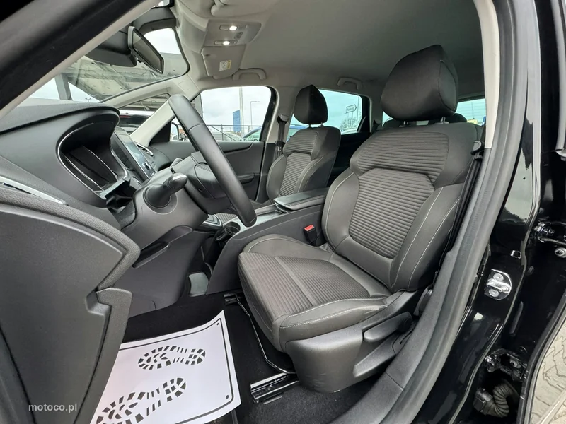 Renault Scenic IV 16
