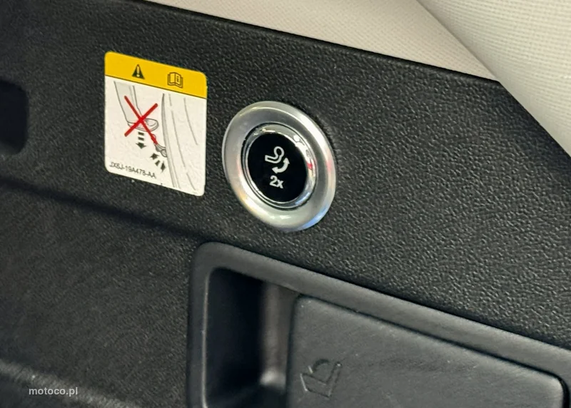 Ford Focus IV 25