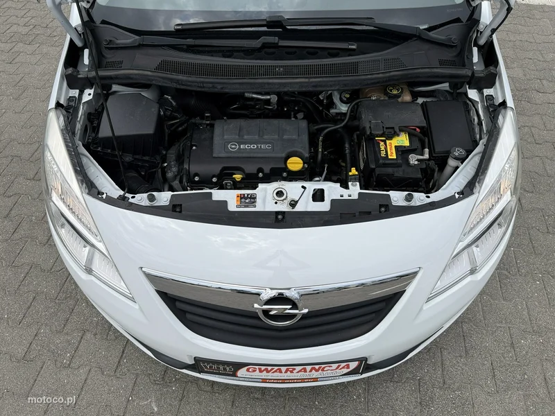 Opel Meriva B 16