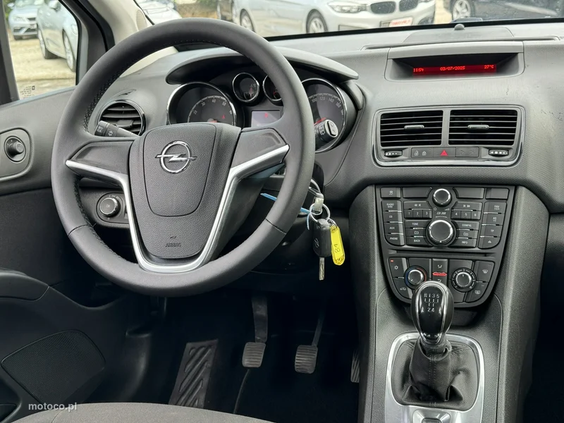 Opel Meriva B 25