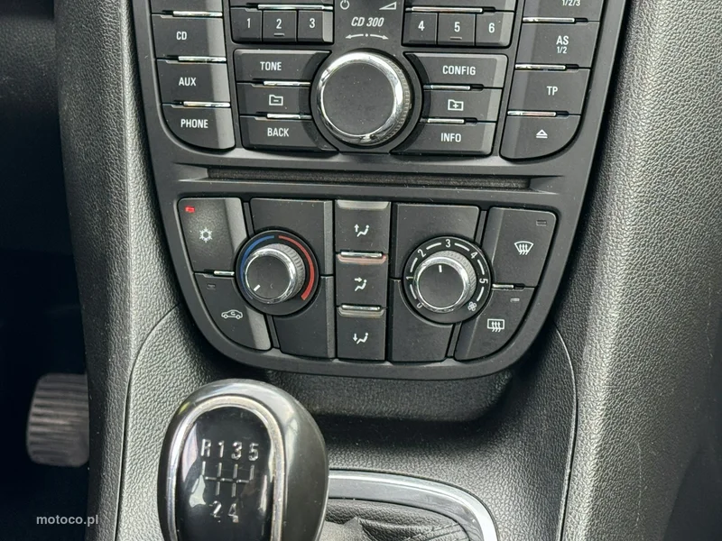 Opel Meriva B 27