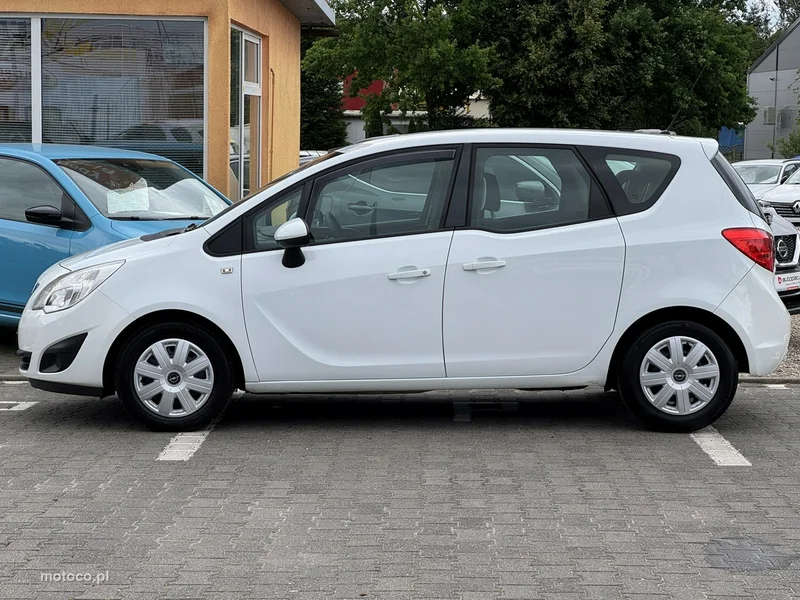 Opel Meriva B 4