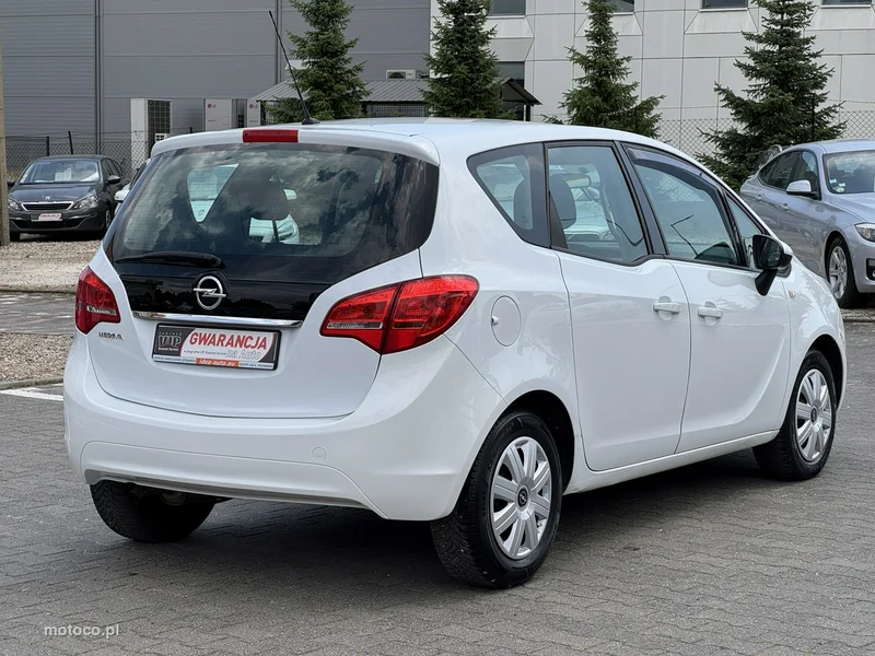 Opel Meriva B 9