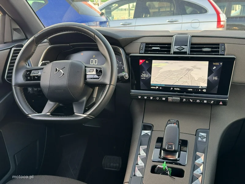 DS Automobiles DS 7 Crossback 25