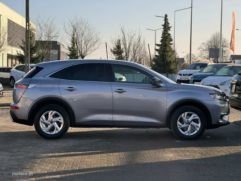 DS Automobiles DS 7 Crossback 10
