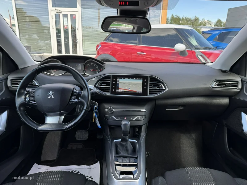 Peugeot 308 SW 18