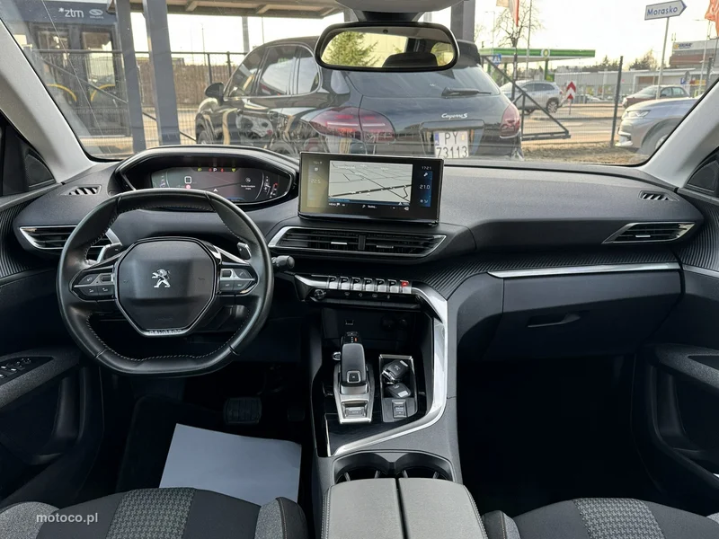 Peugeot 5008 16
