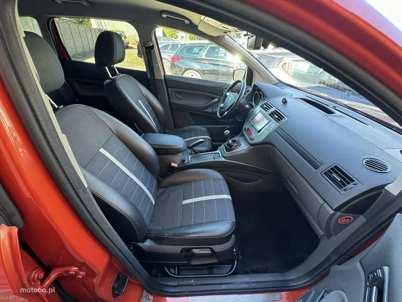 Ford Kuga I 20