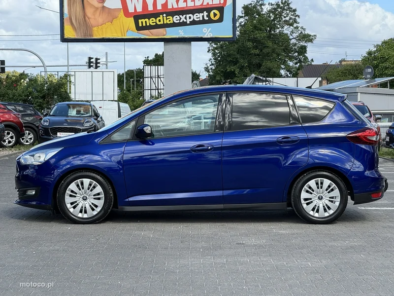 Ford C-Max II 4