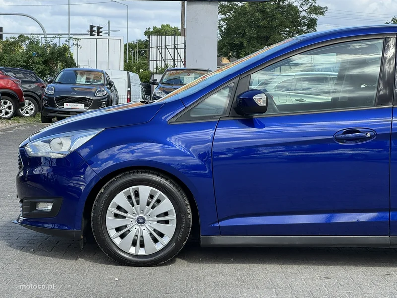 Ford C-Max II 5