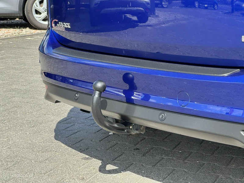 Ford C-Max II 10