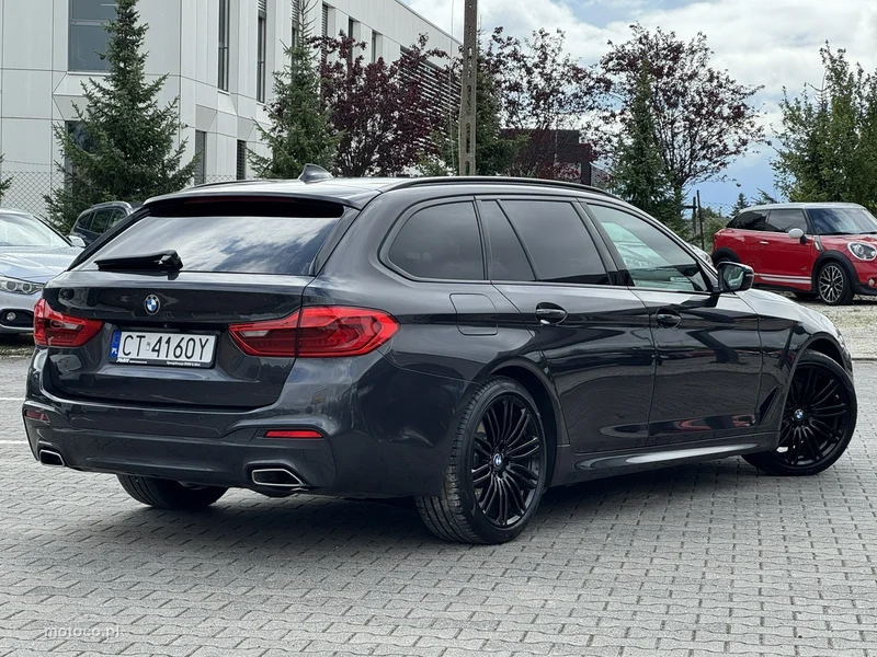 BMW Seria 5 G30 520 11