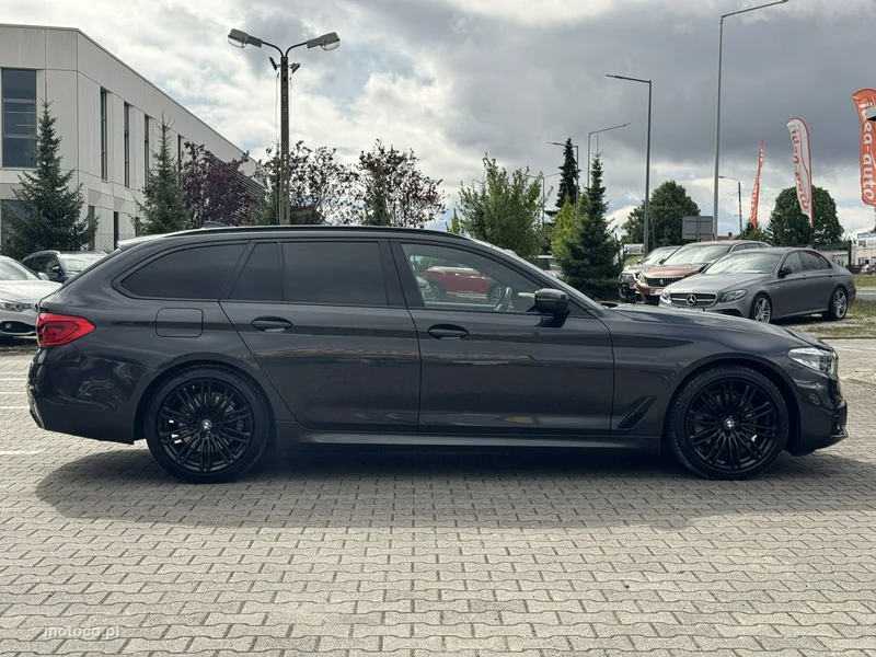 BMW Seria 5 G30 520 14