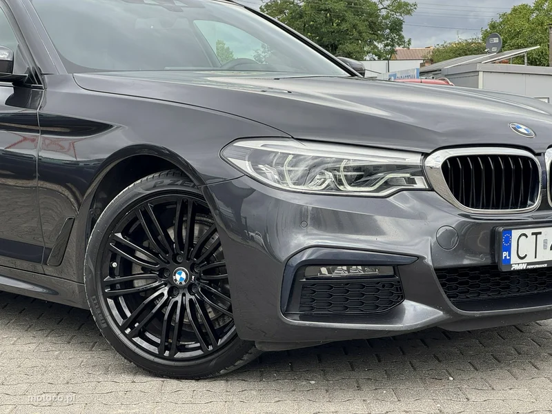 BMW Seria 5 G30 520 17