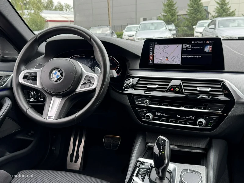 BMW Seria 5 G30 520 28