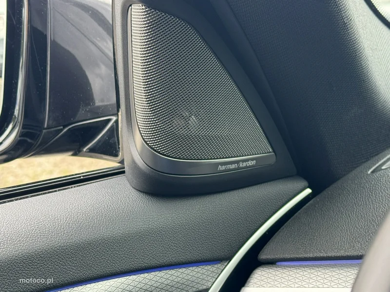 BMW Seria 5 G30 520 36