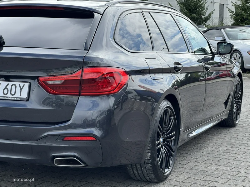 BMW Seria 5 G30 520 10