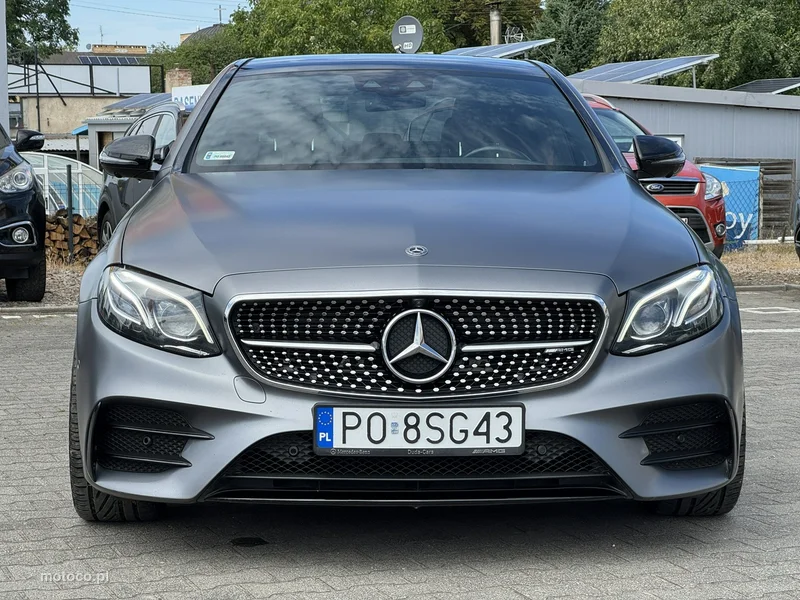 Mercedes-Benz Klasa E W213 E 43 AMG 17