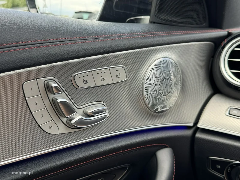 Mercedes-Benz Klasa E W213 E 43 AMG 25