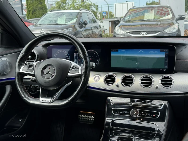 Mercedes-Benz Klasa E W213 E 43 AMG 35