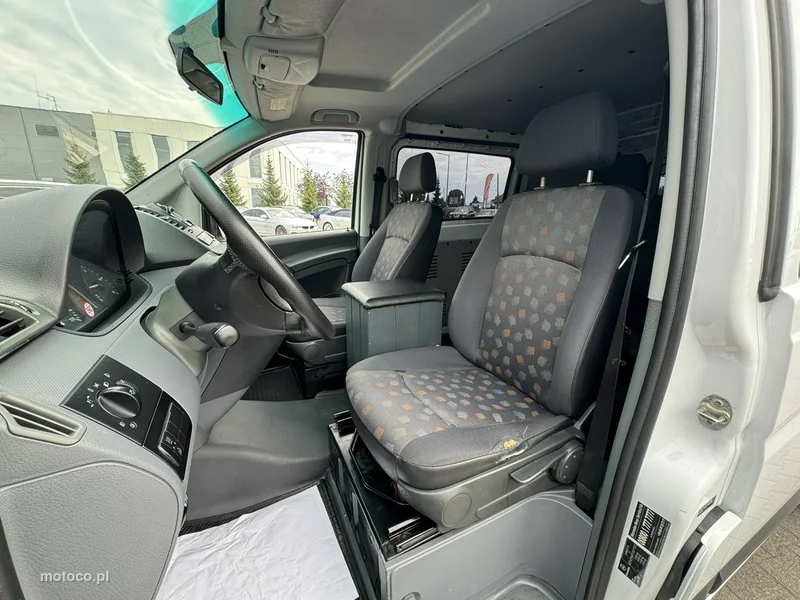 Mercedes-Benz Vito 19