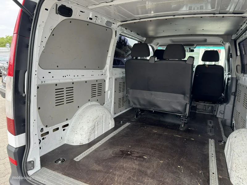 Mercedes-Benz Vito 25